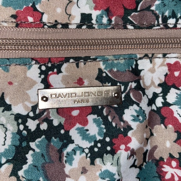 Cream Faux Leather Tote Bag / Purse - Picture 7 of 9